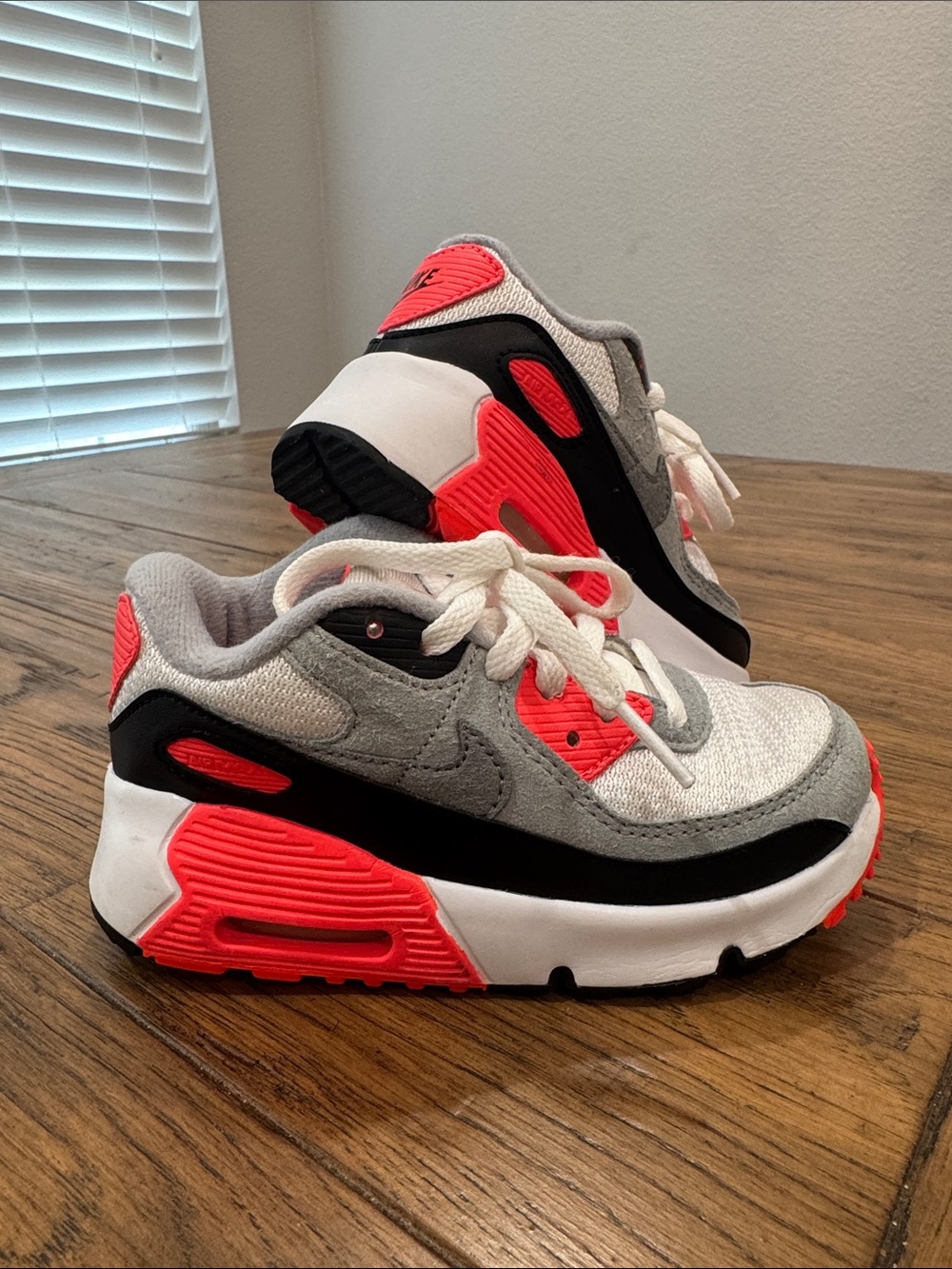 Nike Kids Sneakers in White, Gray & Neon Coral - Air Max 90